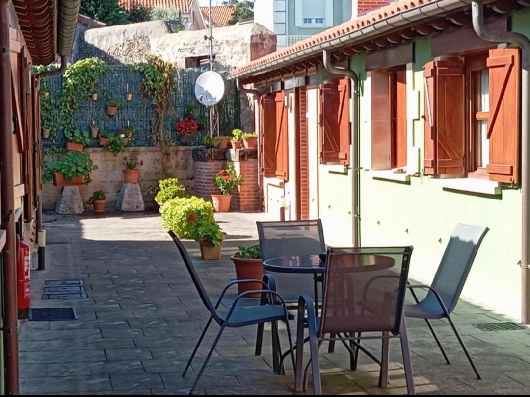 Apartamentos Las Cuadras De Estanos Muriedas Exterior foto